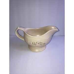 Pfaltzgraff Remembrance Creamer  Sauce Gravy Boat 7.75in long